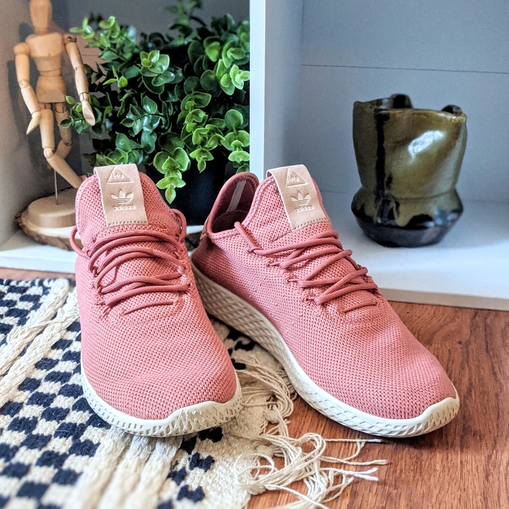 | Adidas Pharrell Williams Shoes |